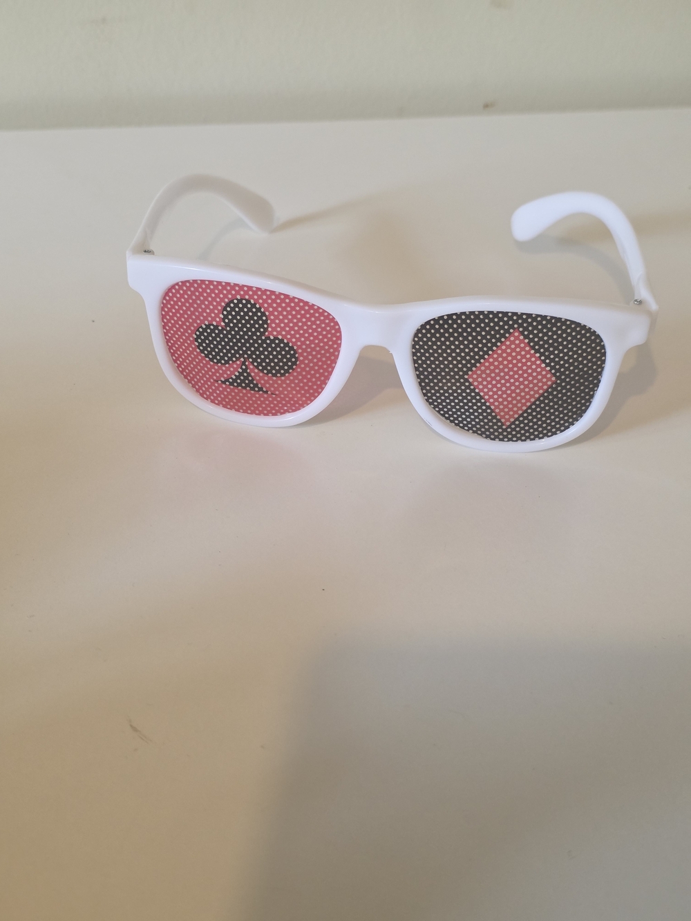 Kids White Novelty Card Suit Sunglasses - Red & Black